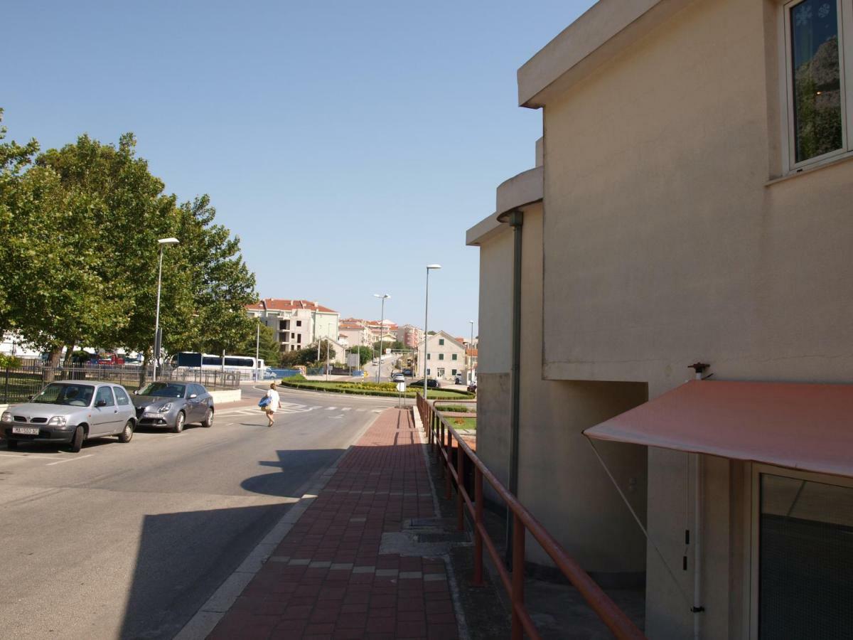 Apartman Mak Apartment Макарска Екстериор снимка